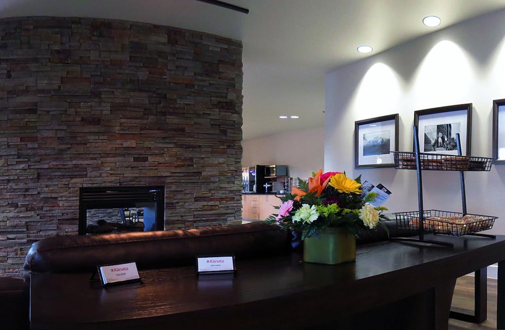 Kanata Whitecourt Exterior foto